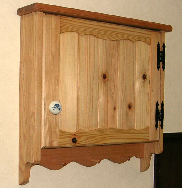 uCJ[BOX
